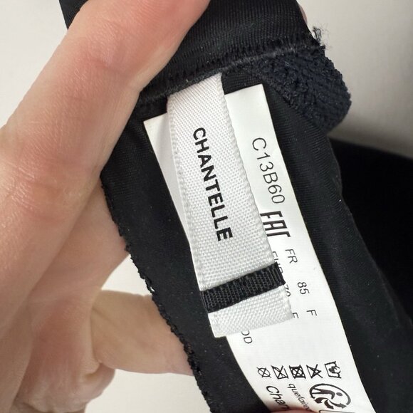 Chantelle 32DDD Black Lace Underwire Bra Smooth T-Shirt Everyday Comfort Fit - Picture 5 of 6